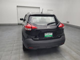 Used 2019 Nissan Kicks SV image 6