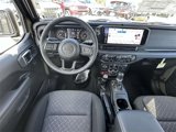 New 2025 Jeep Gladiator Mojave image 3