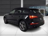 Used 2024 Audi Q5 e Prestige w/ Prestige Package image 5