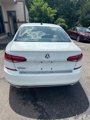 Used 2022 Volkswagen Passat 2.0T SE image 3