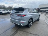 New 2025 Mitsubishi Outlander SEL image 3