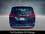 Used 2022 Chrysler Pacifica Touring image 5