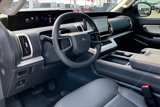 New 2025 Ford Expedition Active image 5