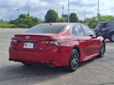 Certified 2022 Toyota Camry SE image 3