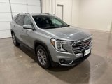 Used 2024 GMC Terrain SLT image 3