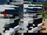 Used 2022 Chevrolet Silverado 1500 LT image 2