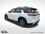 New 2025 Nissan Pathfinder Platinum image 3