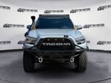 Used 2020 Toyota Tacoma TRD Off-Road image 2