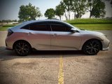 Used 2017 Honda Civic Sport image 6