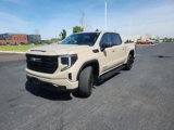 Used 2023 GMC Sierra 1500 Elevation w/ Preferred Package image 3