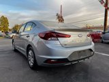Used 2020 Hyundai Elantra SE w/ Winter Weather Package image 4