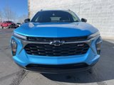 New 2025 Chevrolet Trax RS w/ Sunroof Package image 2