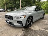 Certified 2024 Volvo S60 B5 Plus image 4