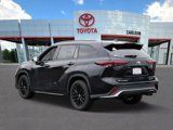 Certified 2024 Toyota Highlander XSE image 5
