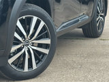 New 2025 Nissan Pathfinder Platinum image 3