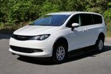 Used 2022 Chrysler Voyager LX image 6