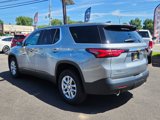 Used 2023 Chevrolet Traverse LS image 3