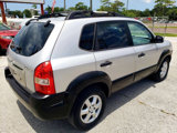 Used 2005 Hyundai Tucson LX image 4