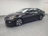 Used 2022 Nissan Altima 2.5 SV image 2