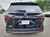 New 2025 Toyota Sienna XLE image 5
