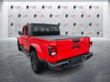 Used 2023 Jeep Gladiator Sport image 3