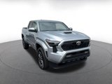 Used 2024 Toyota Tacoma TRD Sport image 3