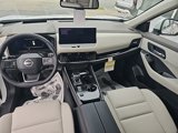 New 2025 Nissan Rogue SL w/ SL Premium Package image 4
