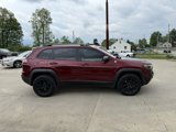 Used 2020 Jeep Cherokee Trailhawk image 5