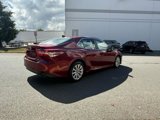 Used 2020 Toyota Camry LE image 4