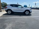 Used 2021 Volvo XC40 T5 Momentum image 6