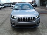 Used 2019 Jeep Cherokee Latitude Plus w/ Comfort/Convenience Group image 2