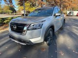 New 2025 Nissan Pathfinder SL w/ SL Premium Package image 3