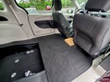 Used 2023 Chrysler Voyager LX image 3