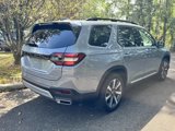 New 2025 Honda Pilot Touring image 6