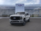 New 2025 Ford F250 4x4 Crew Cab Super Duty image 2