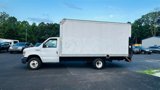 Used 2018 Ford E-350 and Econoline 350 Super Duty image 2