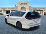 New 2025 Chrysler Pacifica Limited image 5