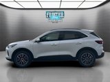 New 2025 Ford Escape SE w/ Class II Trailer Tow Package image 4