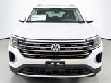 New 2025 Volkswagen Atlas SEL image 2