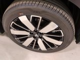 New 2025 Mitsubishi Outlander SE image 2