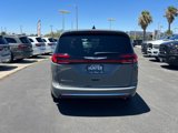 New 2025 Chrysler Pacifica Select image 5