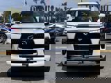New 2025 INFINITI QX80 Sensory image 2