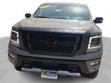 Used 2023 Nissan Titan PRO-4X w/ Pro-4x Convenience Package image 3