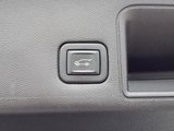 Used 2022 GMC Terrain SLE w/ Driver Convenience Package image 3