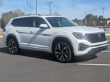 New 2025 Volkswagen Atlas SEL Premium R-Line image 2