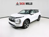 New 2025 Mitsubishi Outlander SE image 3