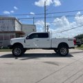 Used 2022 Ford F250 Platinum image 2