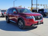 New 2025 Nissan Pathfinder Platinum image 4