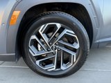 Used 2025 Hyundai Tucson Limited image 3