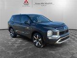 New 2025 Mitsubishi Outlander SE image 3